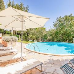 Awesome Home In Crespina Pi With Sauna, Wifi And Private Swimming Pool