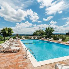 Amazing Apartment In Castiglione D,lago Pg With Outdoor Swimming Pool