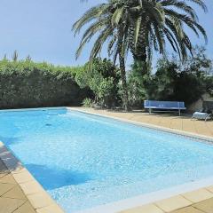 Awesome Home In Arles