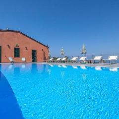 Nice Apartment In Patti With 2 Bedrooms, Wifi And Outdoor Swimming Pool