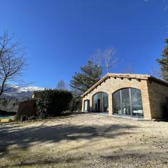 Countryside Villa in Amandola with Swimming Pool