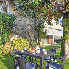Nice Apartment In Capezzano Pianore