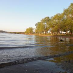 Cabaña en el lago