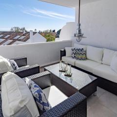 ELD1-Stunning 2 Bedroom Penthouse in Puerto Banus