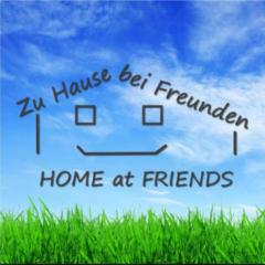 Home at Friends' - City - Zu Hause bei Freunden