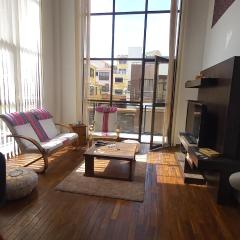 Cozy bright 3B duplex with balcony in La Paz