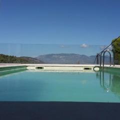 Luxurius villa with sea view