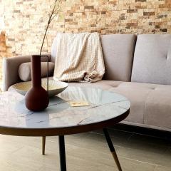 One Palm View 2-BDR - A step from the ocean!