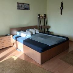 Relax Studio Titan