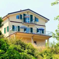 Holiday Home in Sesta Godano near Lake