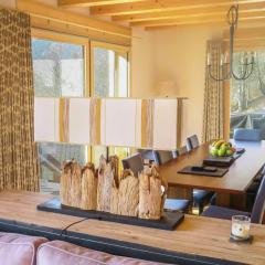Chalet Hérémence near Les 4 Vallées Ski Area