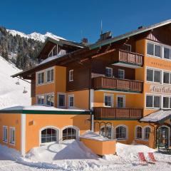 Hotel & Appartement Auerhahn