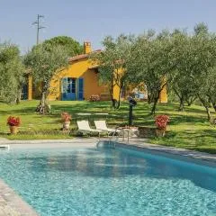 Awesome Home In Buggiano Pt