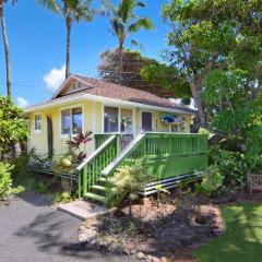 Hale Iki Kapaa Cottage - 1 Block to Beach!