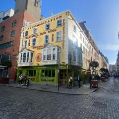 Temple Bar Apart