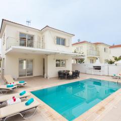 Pernera Holiday Villa 588
