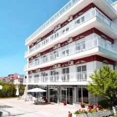 Hotel TRIADA
