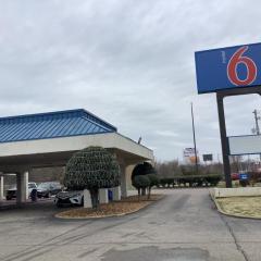 Motel 6-Memphis, TN - East