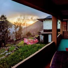 Moon hotel Tungnath