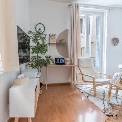 Appartement 1er étage piéton Place de la Pierre
