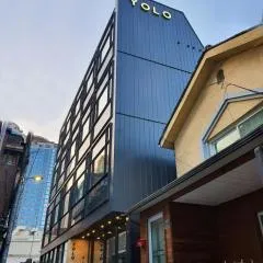 욜로 게스트하우스