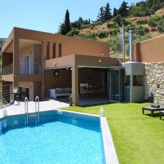 Design Villa Nicol - Heated Pool - Summer kitchen