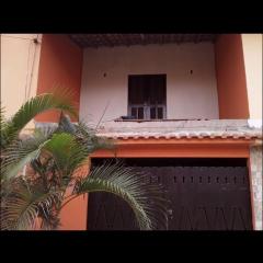 Conforto e simplicidade! Casa top com garagem, cozinha, banheiro e quarto