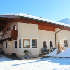 Apartment Hundsbichler-2 by Interhome