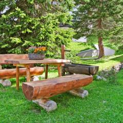 Apartment Residenza Chesa Margun 710-4 by Interhome