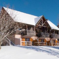 Apartment Le Bois de la Reine-1 by Interhome