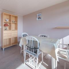 Apartment Empaja great views and parking by Interhome