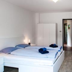 Apartment Fiorita by Interhome