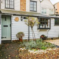 Swanfield Cottage