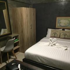 Loft 21 Apartment Romklao