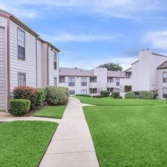 Lakeview Cozy Townhouse