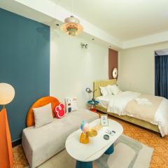 Locals Apartment House 40