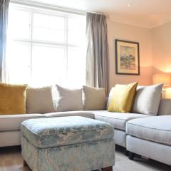 Spacious and Stylish 1 Bedroom Flat near Chelsea