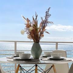 Apartamento en 1ª línea con piscina