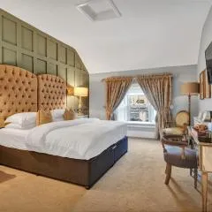 The Rooms at Cunningham's - adults Only