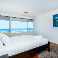 Scarborough Beachlife Apartment - Executive Escapes