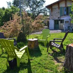 Couanac gîte familial à la campagne avec piscine