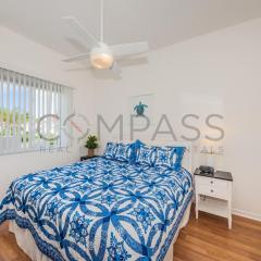 Vista Verde E Beautifully Updated, Contemporary Condo