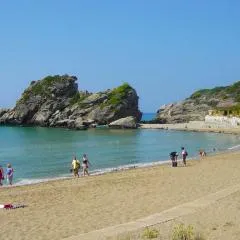 Villa Takis on Pelekas beach, Apartment B with sea view