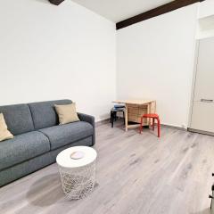 21m With Wifi In The Center And Near The Beach