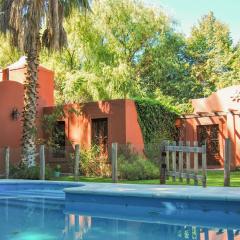 Casa de Artista en el centro de Chacras de Coria