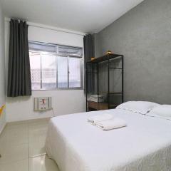 Studio estiloso e com otima localização