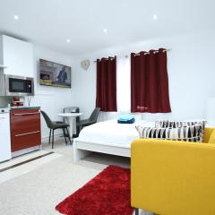 Classic Studio Lytham Up London