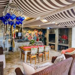 Rose Acres Guest House