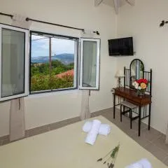 Adonino Residence-The House of Pomegranates