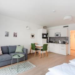 Quiet and cozy apartment next to Mariahilfer Strasse and Naschmarkt with AC